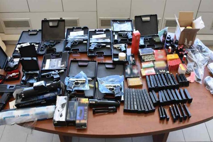 ΕΞΑΡΘΡΩΘΗΚΕ ΕΓΚΛΗΜΑΤΙΚΗ ΟΜΑΔΑ ΣΤΗΝ ΚΡΗΤΗ, Η ΟΠΟΙΑ ΔΡΑΣΤΗΡΙΟΠΟΙΟΥΝΤΑΝ ΣΥΣΤΗΜΑΤΙΚΑ ΣΤΗΝ ΠΑΡΑΝΟΜΗ ΕΙΣΑΓΩΓΗ, ΔΙΑΚΙΝΗΣΗ ΚΑΙ ΕΜΠΟΡΙΑ ΟΠΛΩΝ ΚΑΙ ΠΥΡΟΜΑΧΙΚΩΝ ΣΤΗΝ ΕΠΙΚΡΑΤΕΙΑ