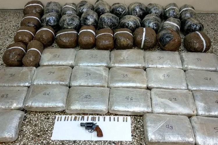 Σύλληψη 2 ατόμων για μεταφορά κάνναβης στην Καστοριά