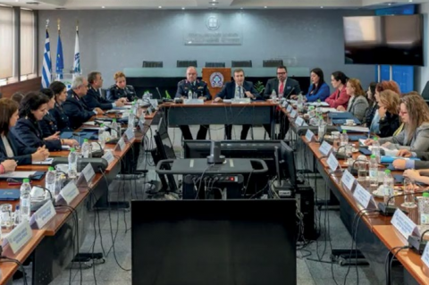 Συζήτηση του Υπουργού Προστασίας του Πολίτη με τους εκπροσώπους 17 ΜΚΟ