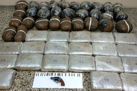 Σύλληψη 2 ατόμων για μεταφορά κάνναβης στην Καστοριά