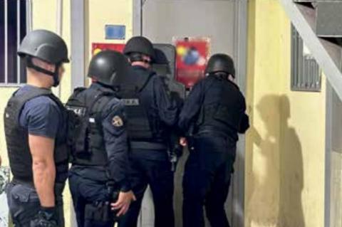 police_1