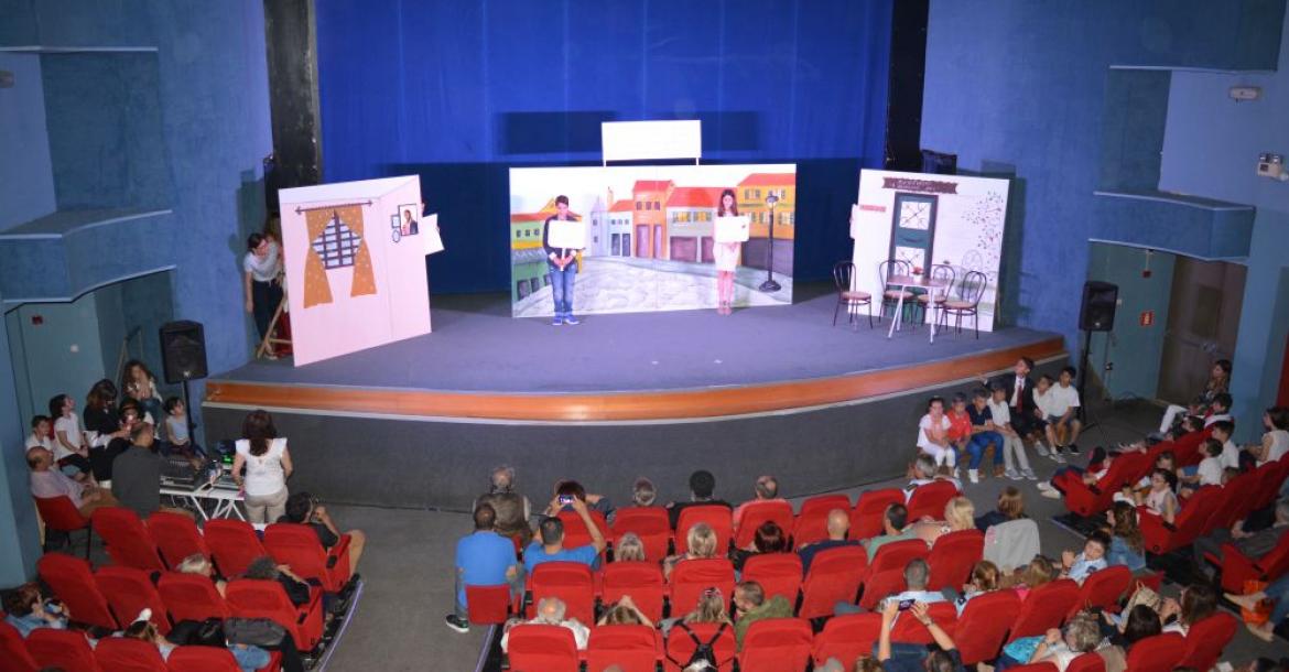 Θεατρική παράσταση για το «Κοινωνικό Παντοπωλείο Δήμου Καρδίτσας» 