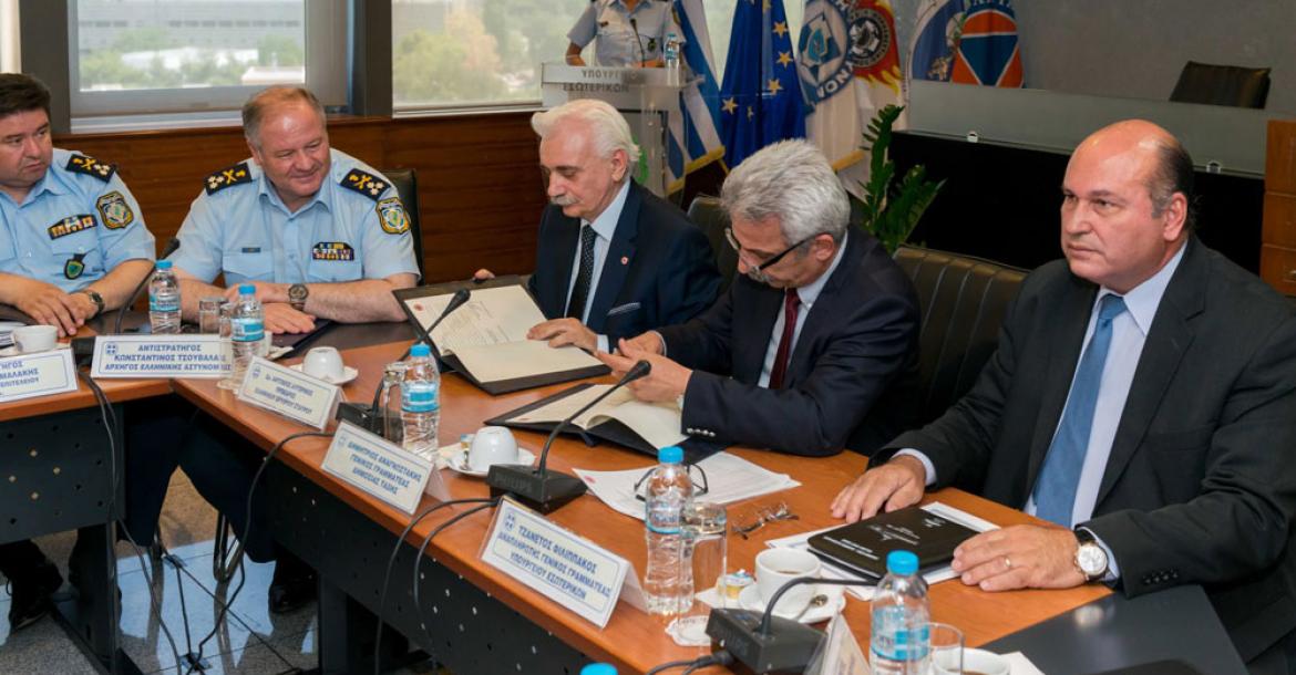 Σύμφωνο συνεργασίας μεταξύ του Υπουργείου Προστασίας του Πολίτη και του Ελληνικού Ερυθρού Σταυρού 