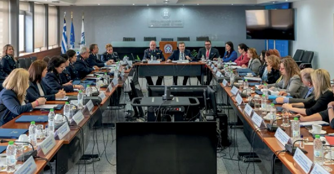 Συζήτηση του Υπουργού Προστασίας του Πολίτη με τους εκπροσώπους 17 ΜΚΟ