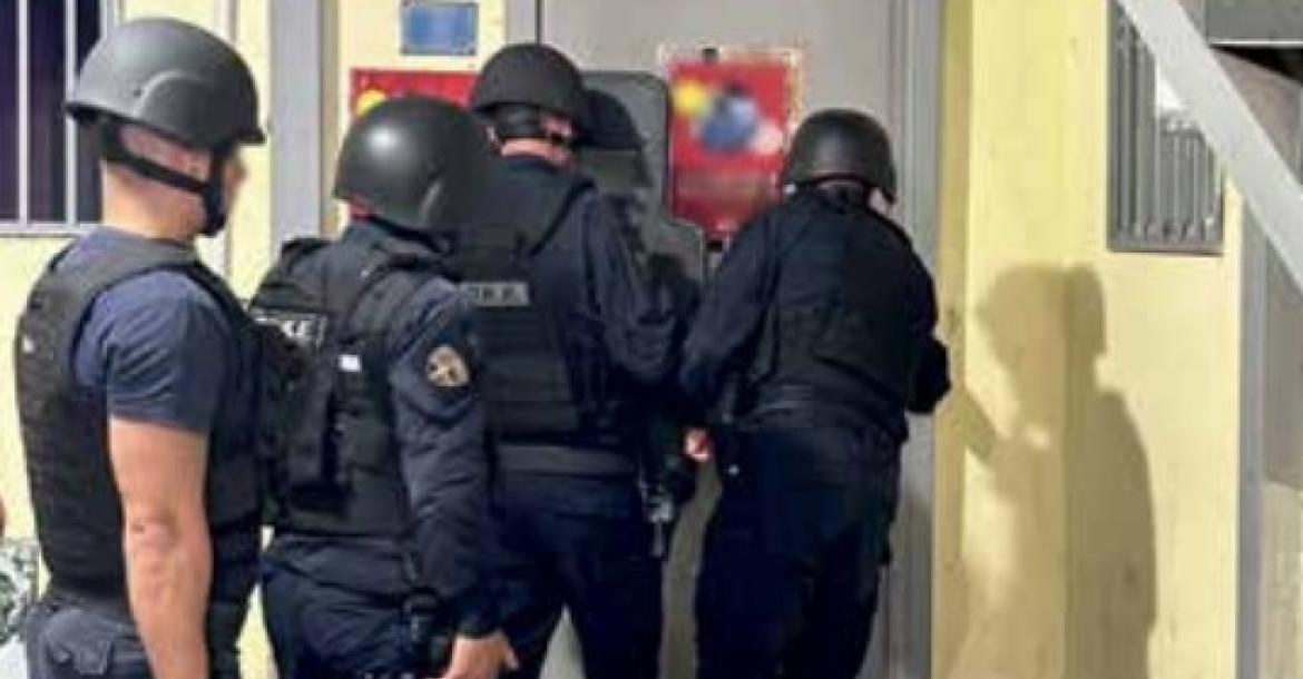 police_1