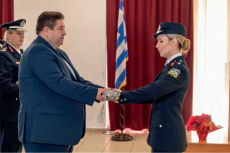 ΝΕΑ ΞΙΦΗ 5