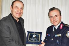 Δωρεά εξοπλισμού για τις ανάγκες των Ομάδων Δίκυκλης Αστυνόμευσης της Διεύθυνσης Αστυνομίας Καστοριάς, από την εταιρεία « ACTIVE S . A .»