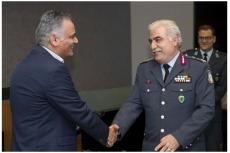 ΤΕΛΕΤΗ ΠΑΡΑΔΟΣΗΣ ΠΑΡΑΛΑΒΗΣ ΣΤΟ ΥΠΟΥΡΓΕΙΟ ΠΡΟΣΤΑΣΙΑΣ ΤΟΥ ΠΟΛΙΤΗ